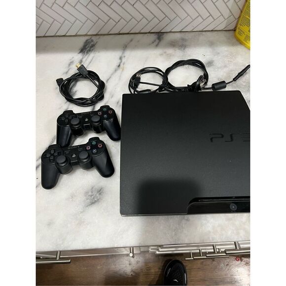 Sony PlayStation 3 PS3 Slim Model CECH- 3001A 160GB Black Console Tested Works - Picture 1 of 10
